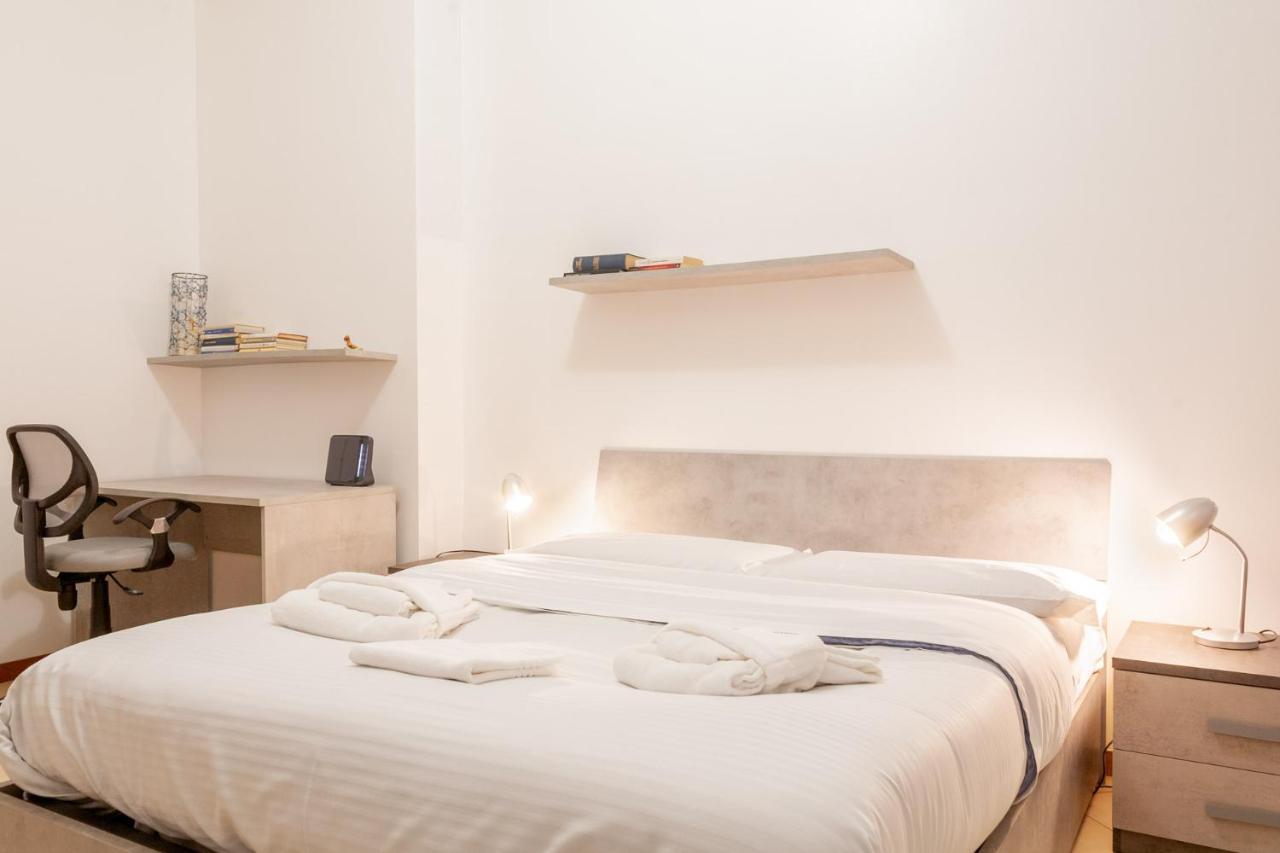 Bnbutler - Pellegrino Rossi, 42 - Ampio E Comodo Per 5 Mailand Exterior foto